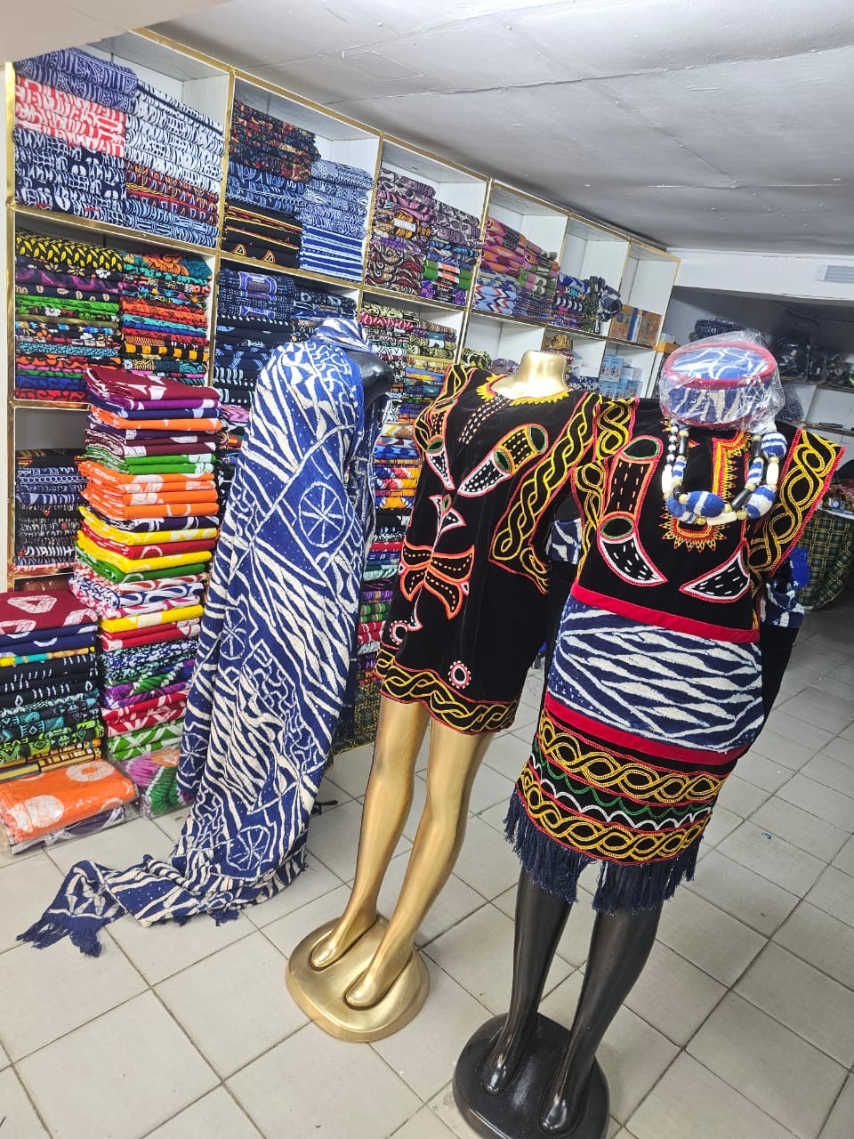 Boubou Ndop Camerounais